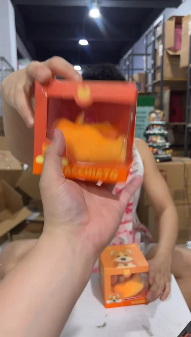 瓷片原盒猛兽派对玛奇朵摆件