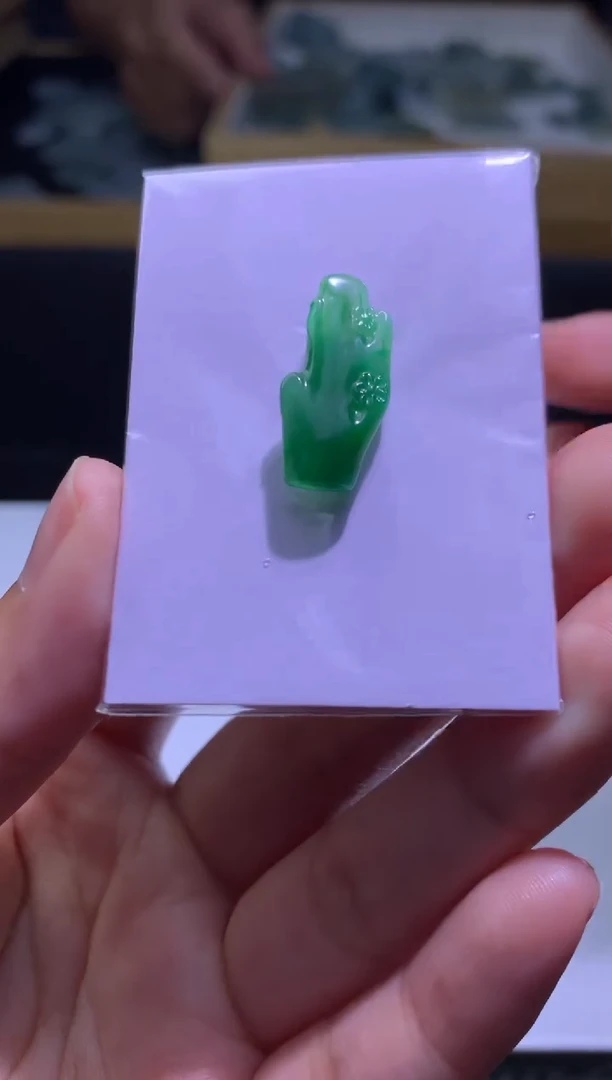 【闪购商品】定制翡翠未镶嵌毛货