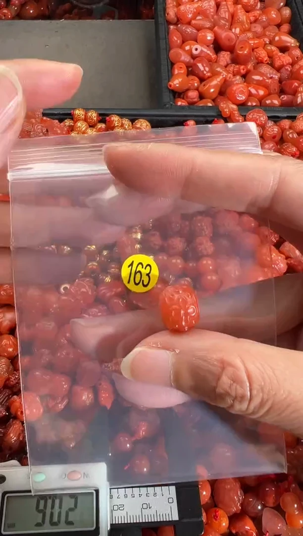 【闪购商品】南红玛瑙颈饰未镶嵌1