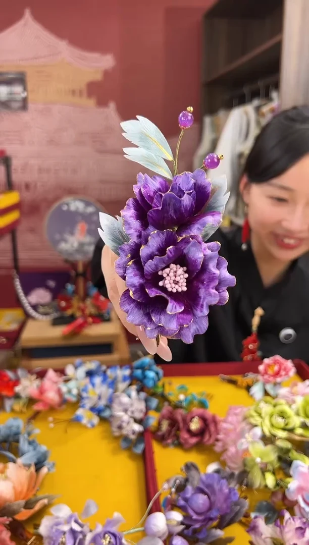 【闪购商品】刺绣非遗绒花（发饰）