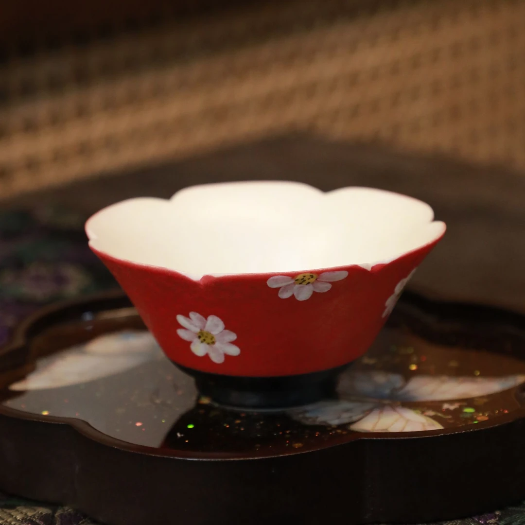 三柒·绯红手绘雏菊纹 斗笠花口杯 （60ml）