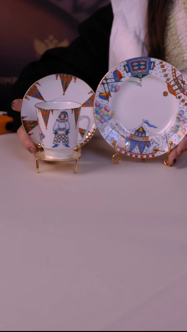 俄皇 童话城堡系列 一杯两碟