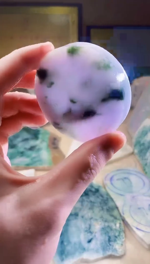 翡翠挂件未镶嵌A货张麦4357