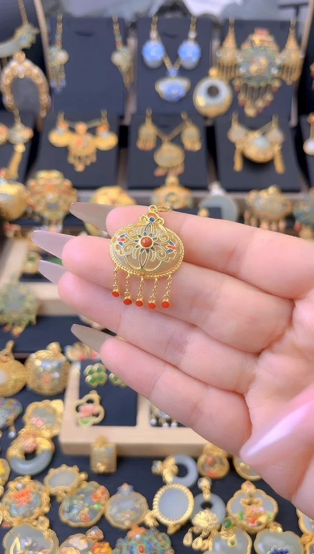 【闪购商品】和田玉吊坠银S925镀金镶嵌平安如意流苏吊坠