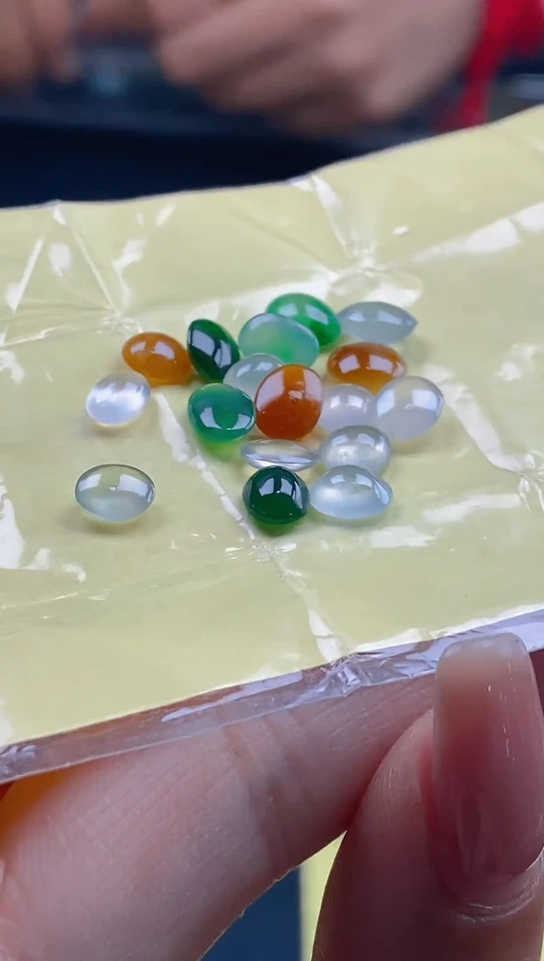 翡翠裸石天然翡翠裸石蛋面22