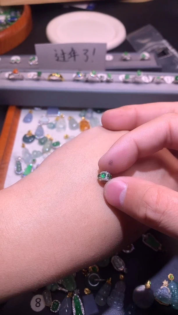 【闪购商品】翡翠吊坠(不含链)银S925镶嵌1