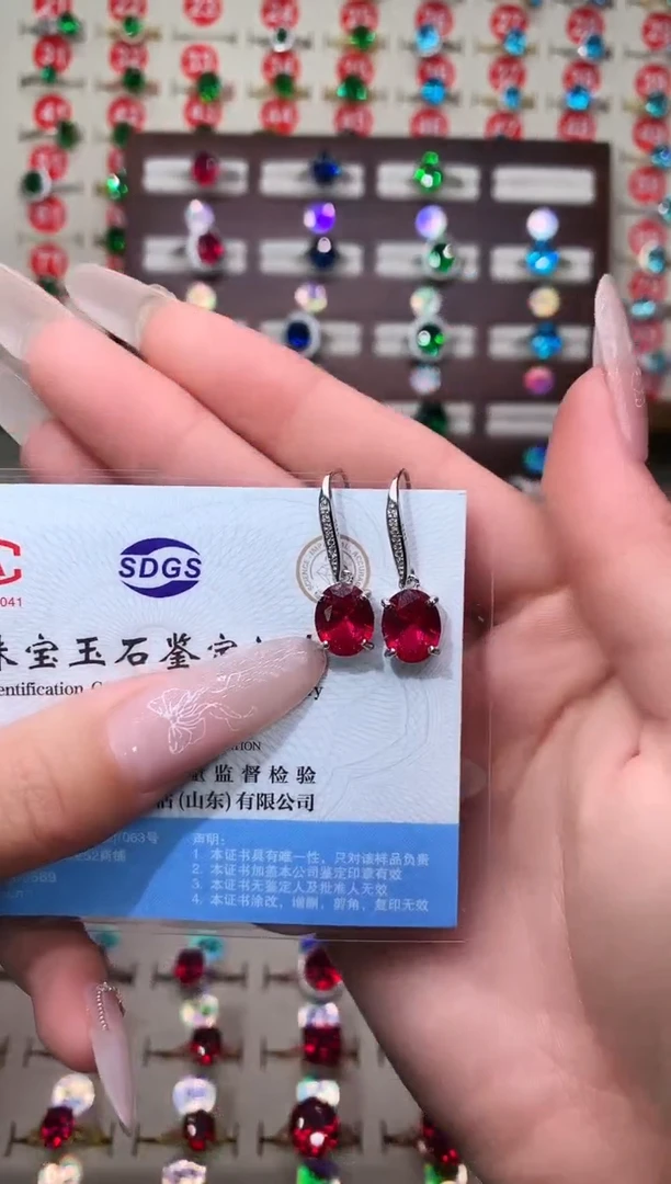银S925镶嵌耳饰红宝石8*10 银托