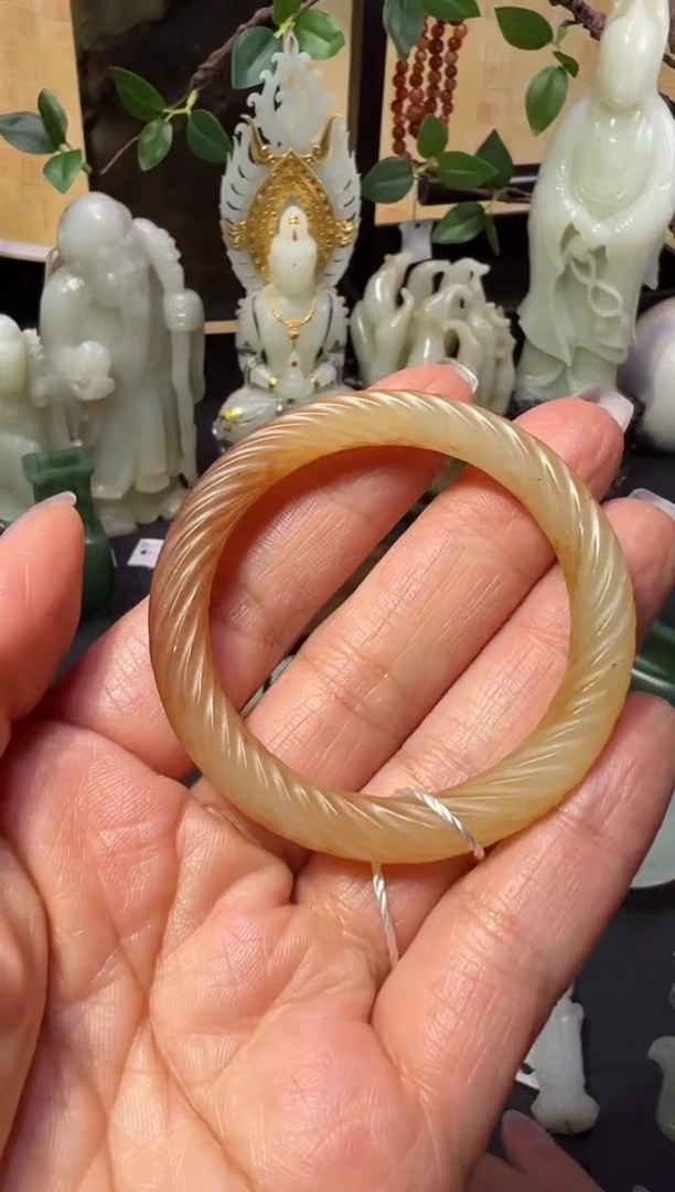 【闪购商品】和田玉山西文物商店绞丝环