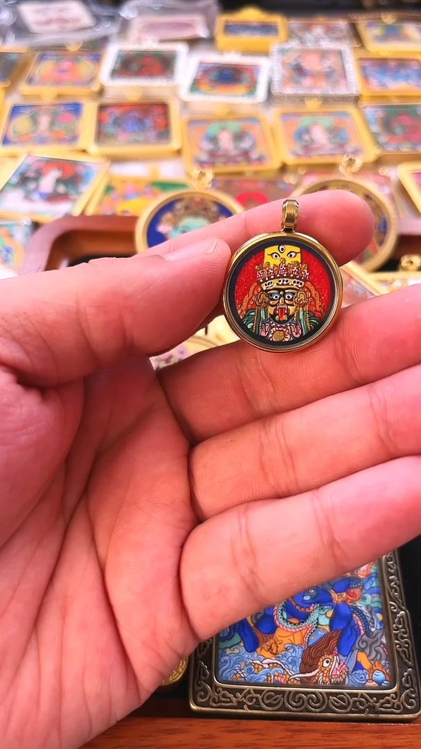 吊坠纯手绘扎吉拉姆2.0尺寸