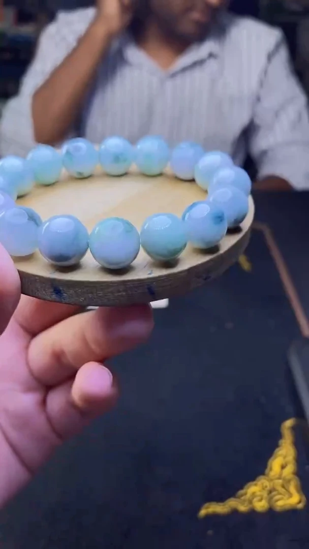 定制翡翠未镶嵌天然缅甸A货翡翠，多样性发货，拍一发一