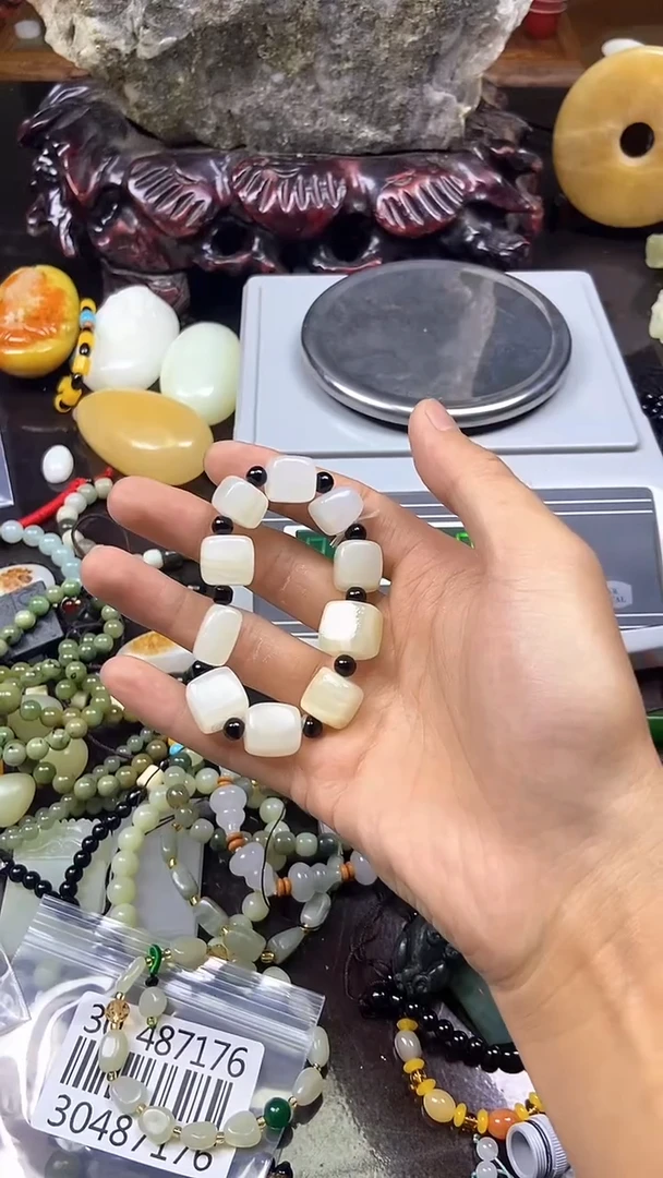 手链未镶嵌和田玉主播推荐！！主播推荐！！