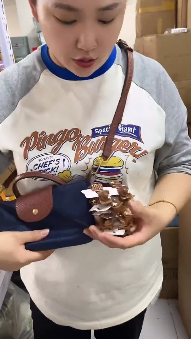牦牛剖层皮革琪琪女包1号店超好看发图片款发5卡