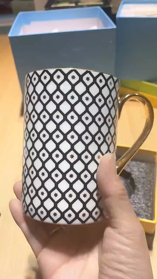 【闪购商品】瓷片锅碗瓢盆一件不剩