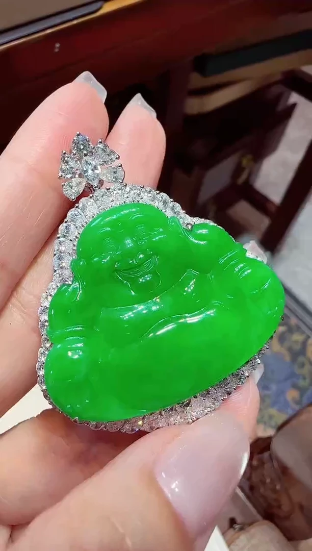 【闪购商品】翡翠颈饰18K金镶嵌佛公