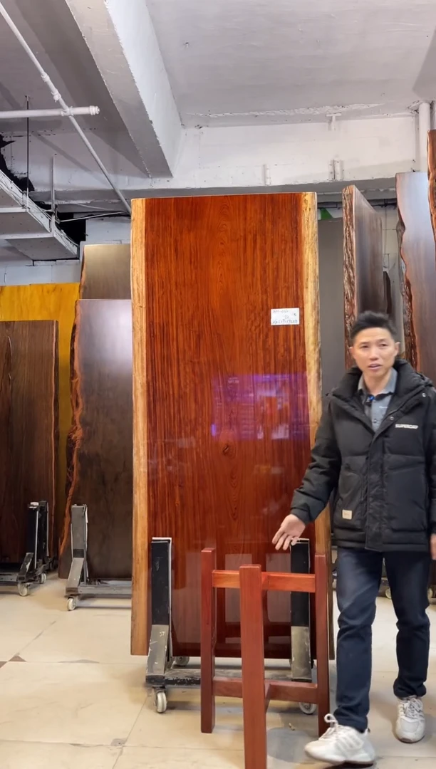 BH-032巴花210.5*92*10加红三角支架*2