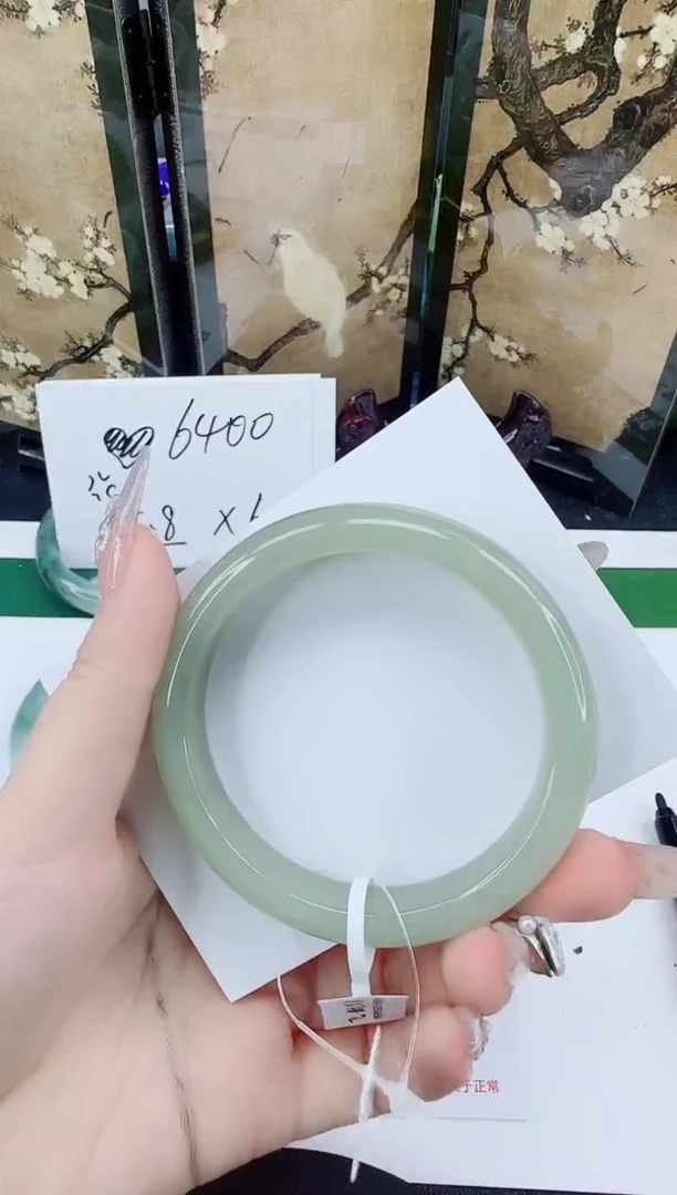 未镶嵌手镯石英质玉120-56/57