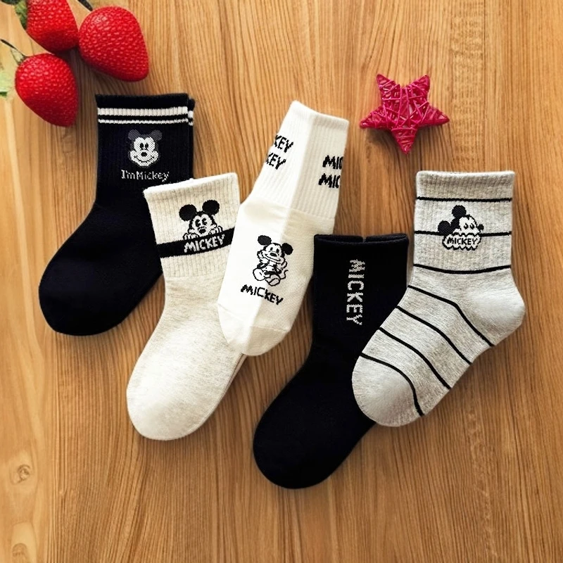 爱嘀嗒儿童袜子男女童秋冬款卡通米老鼠学生高腰中长筒精梳棉袜子