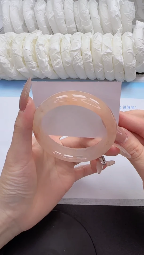 石英质玉手镯未镶嵌205-58.5