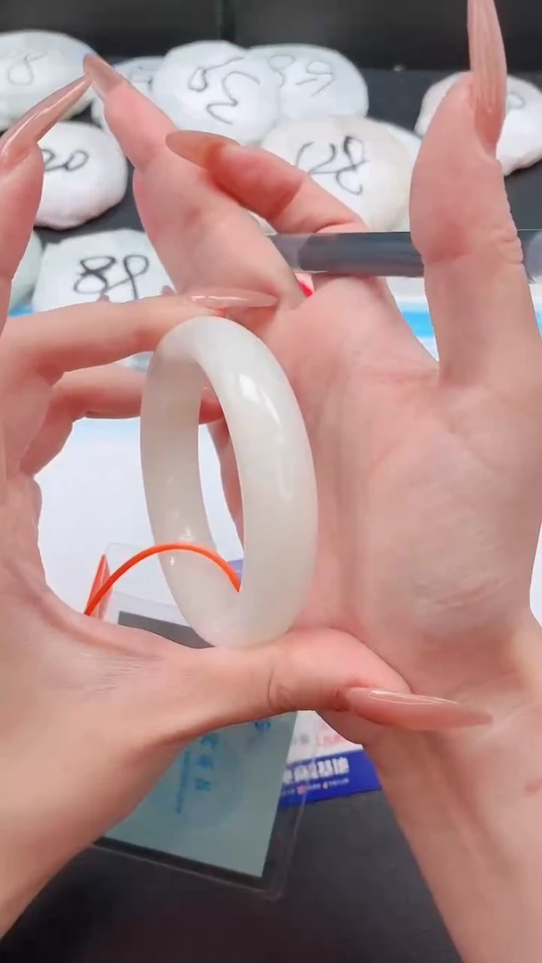 未镶嵌手镯和田玉13W11-58