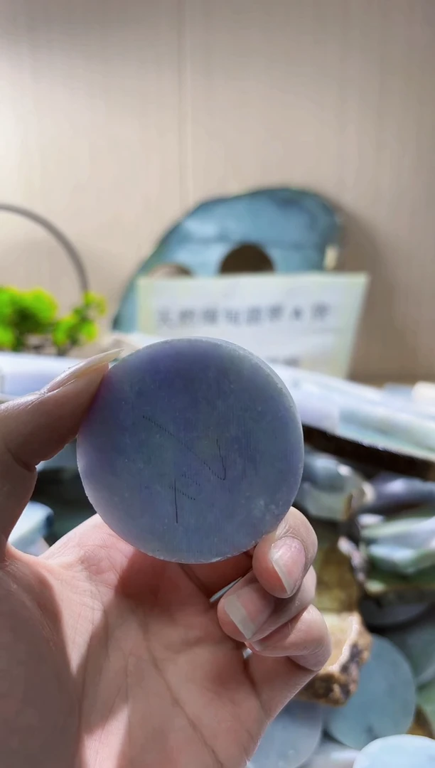 未镶嵌挂件翡翠Q****a翡翠A货 陈谭731