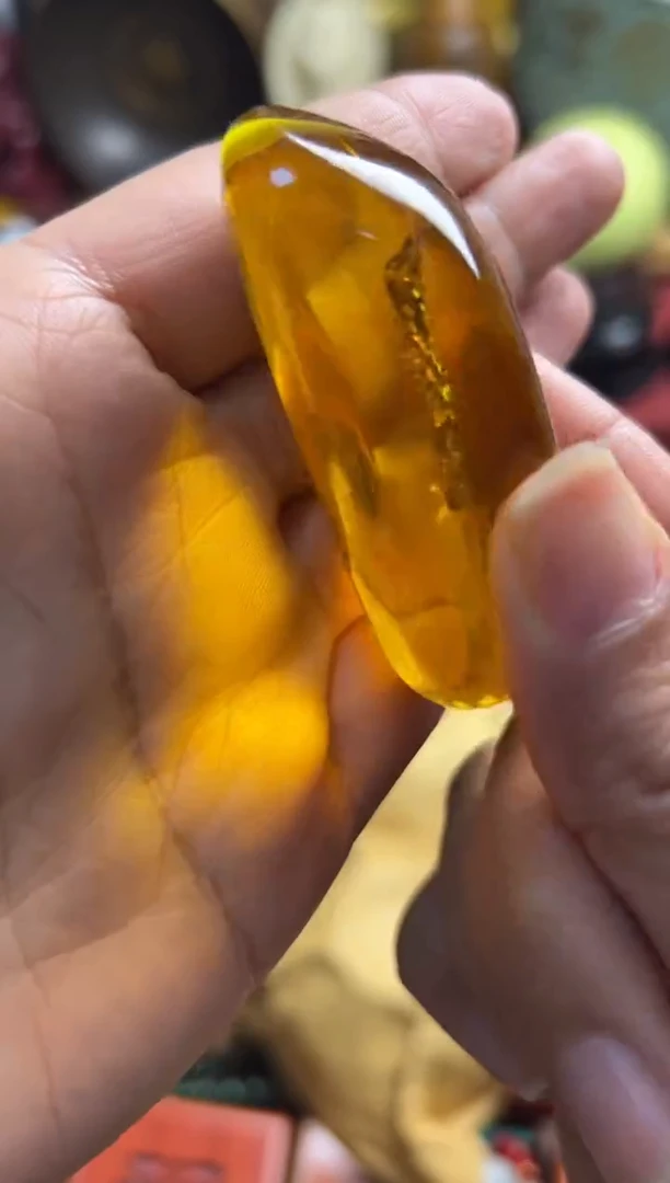 裸石琥珀未镶嵌主播推荐主播推荐