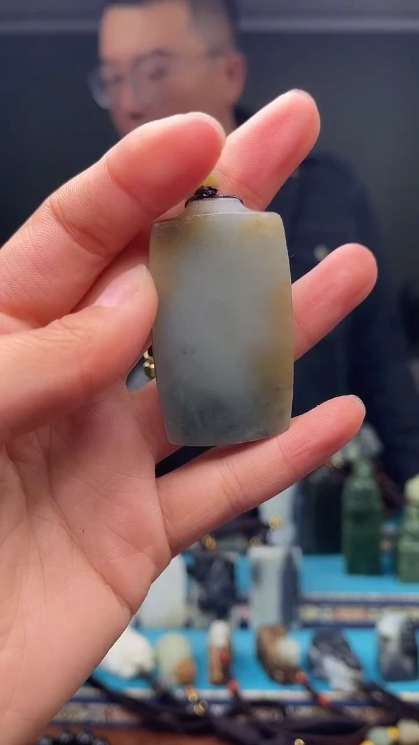未镶嵌和田玉挂件1