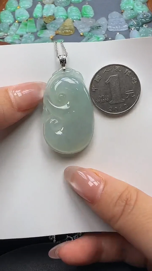 翡翠18K金镶嵌吊坠(不含链)如意