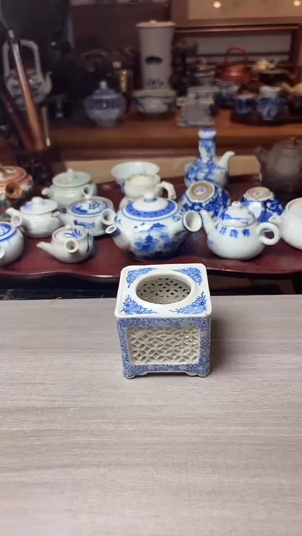 谢谢老板，回流产品有磨损正常，谨慎买！