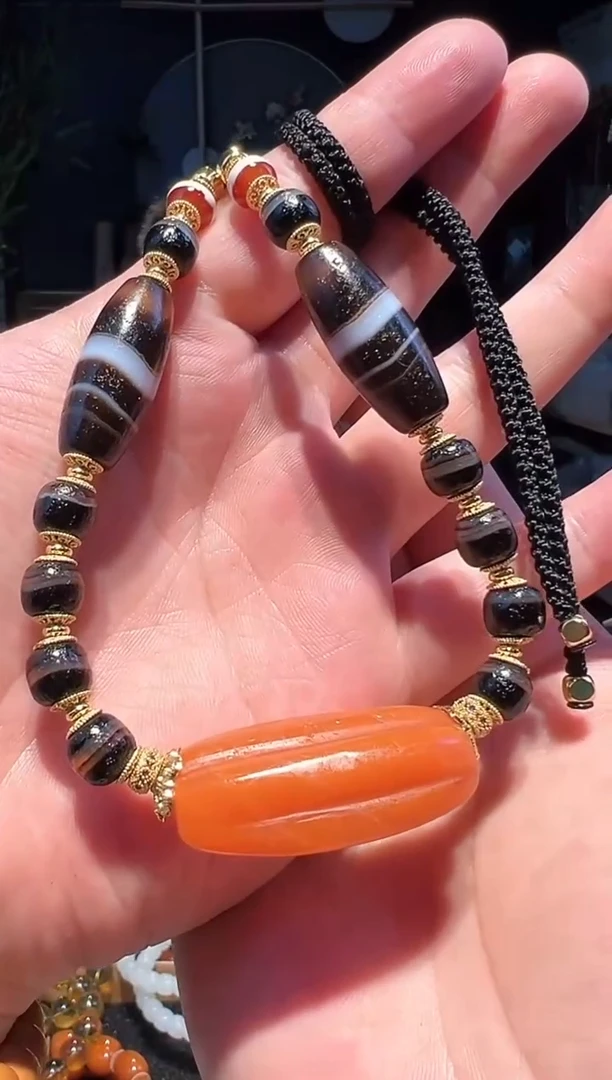 【闪购商品】南红玛瑙吊坠(赠链)未镶嵌颈饰吊坠项链