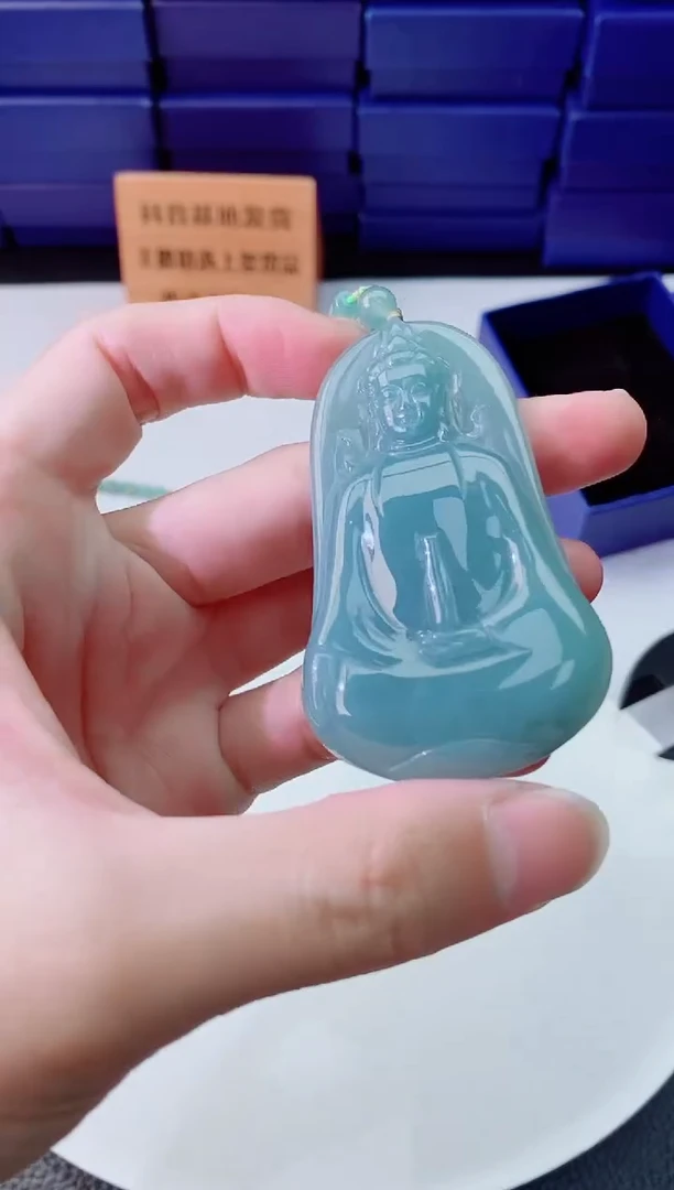 翡翠未镶嵌颈饰1111111111