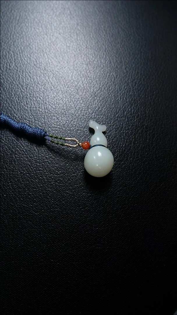 【闪购商品】和田玉颈饰未镶嵌葫芦