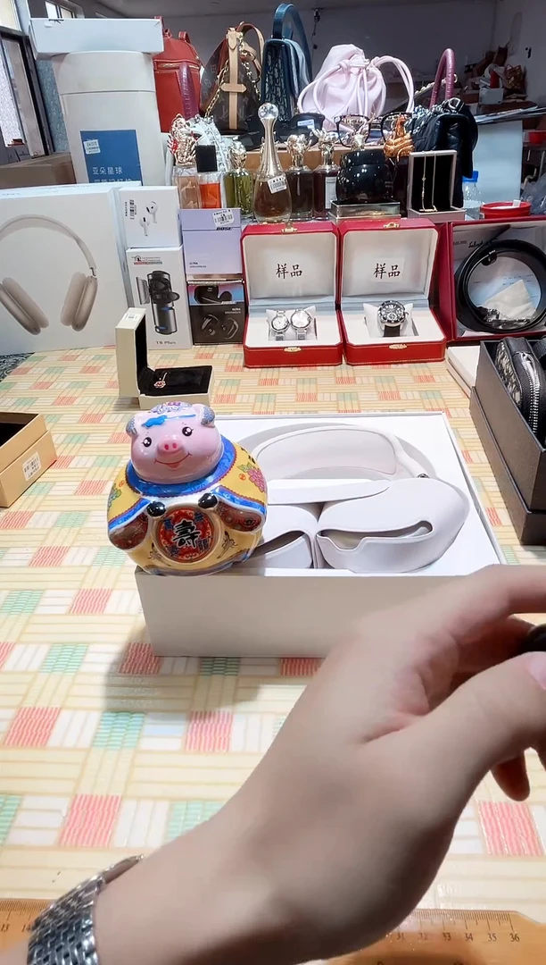 瓷片瓷器 库房到期 全部地板价@@1