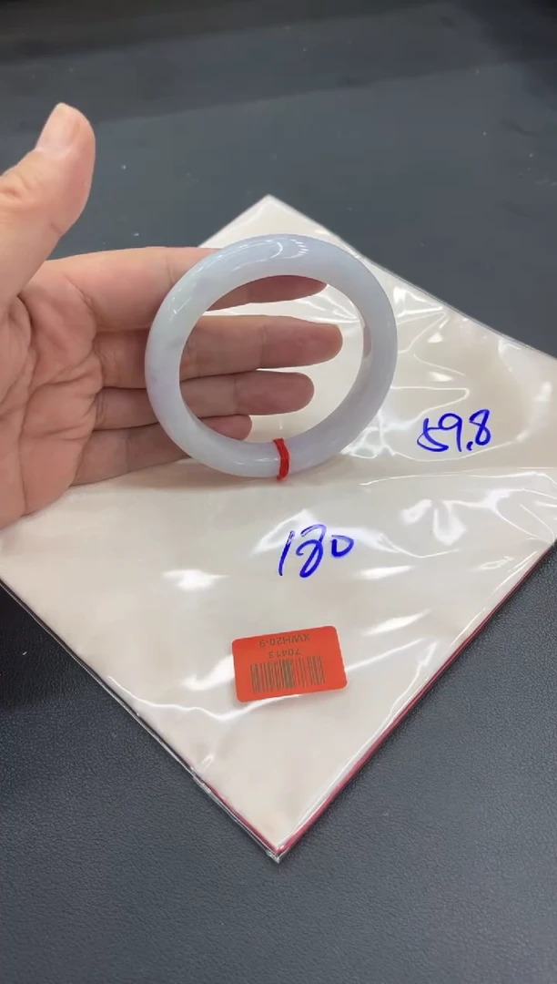 未镶嵌手镯翡翠翡翠手镯