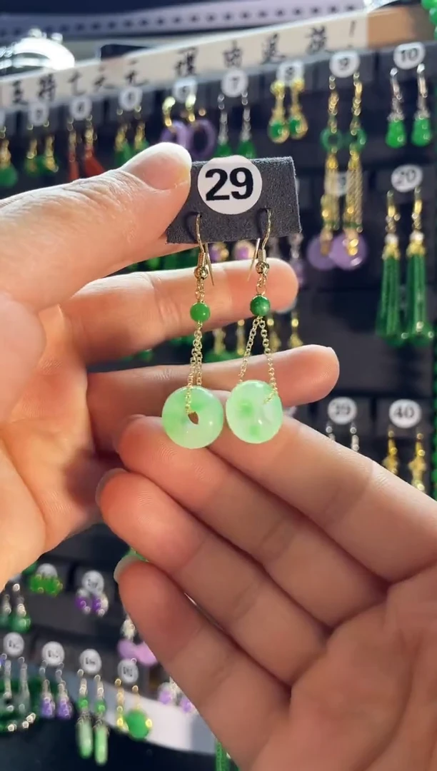 【闪购商品】翡翠耳饰银S925镶嵌29...