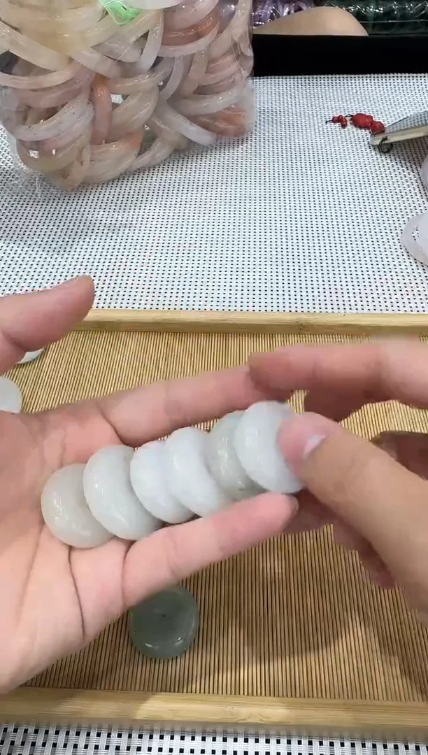 石英岩玉未镶嵌颈饰金丝玉平安扣多样性发其一