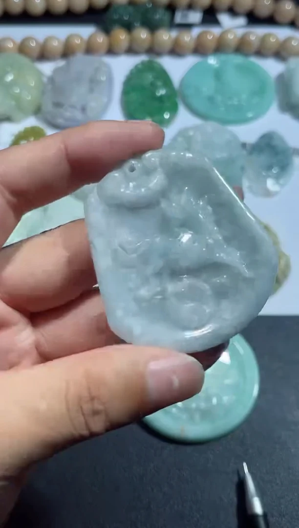 【闪购商品】翡翠颈饰未镶嵌00011162