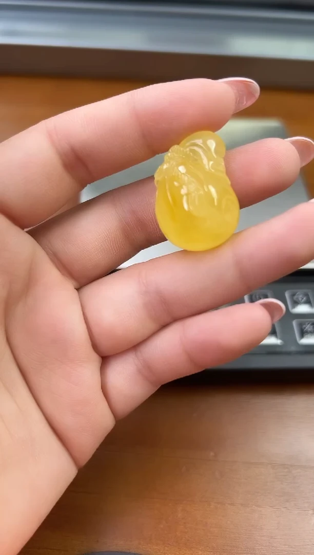 未镶嵌蜜蜡裸石琥珀蜜蜡吊坠
