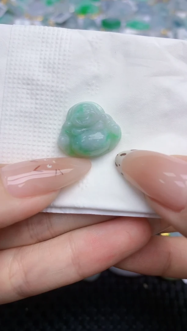 翡翠未镶嵌颈饰227   天然翡翠A货