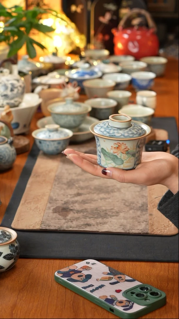 【闪购商品】朴云堂荷花盖碗朴云堂荷花盖碗