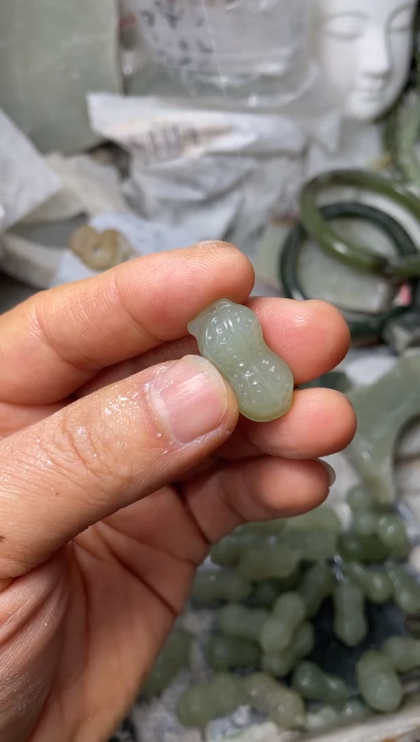 【闪购商品】和田玉颈饰未镶嵌1