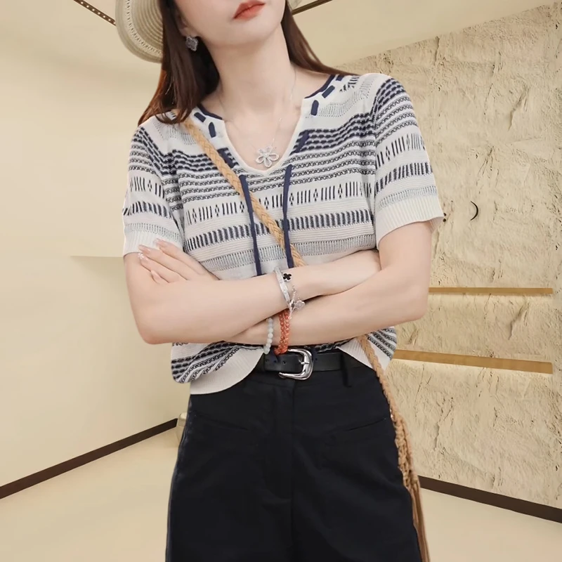 【黑白琴键】高级感2025新款休闲时尚针织上衣条纹设计感春夏T恤女