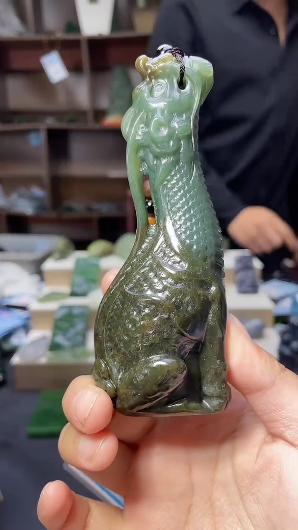 【闪购商品】和田玉颈饰未镶嵌222