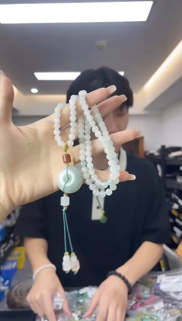 石英岩玉·未镶嵌多样性一件发货