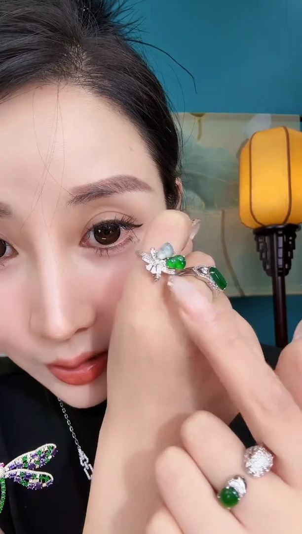 翡翠戒指未镶嵌戒指