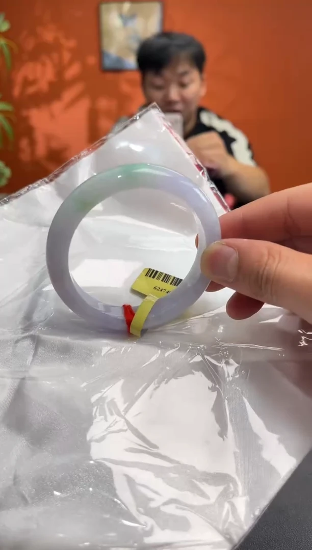 未镶嵌手镯翡翠翡翠手镯