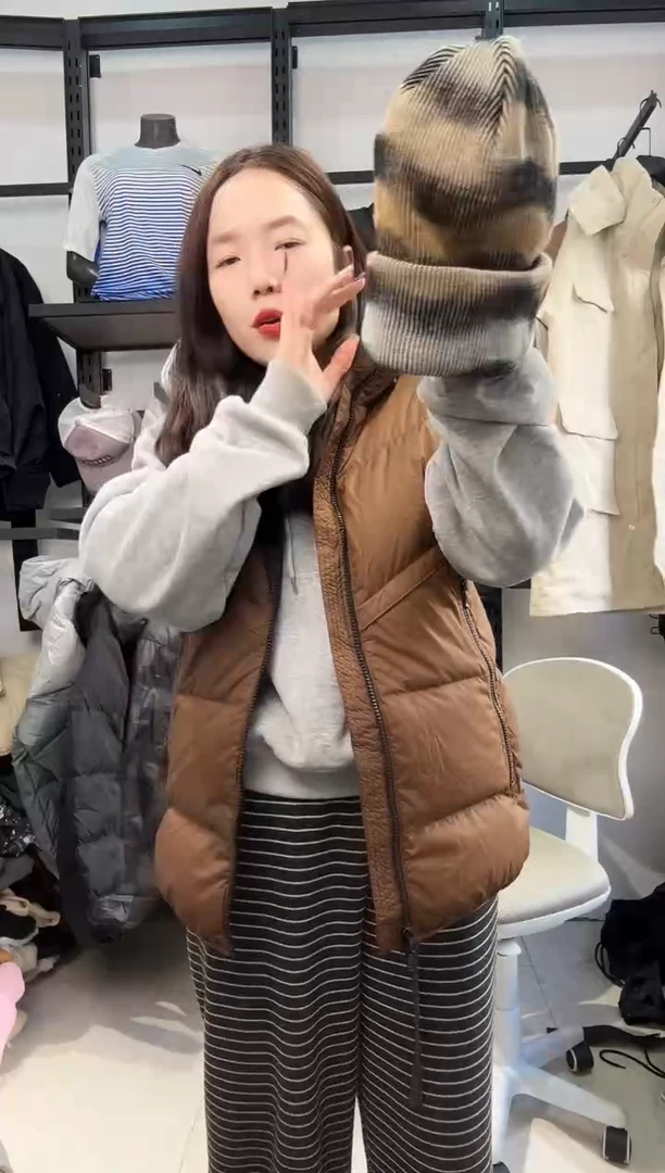 2068闪购编码  运动卫衣裤以直播间过款为准 尺码  ·