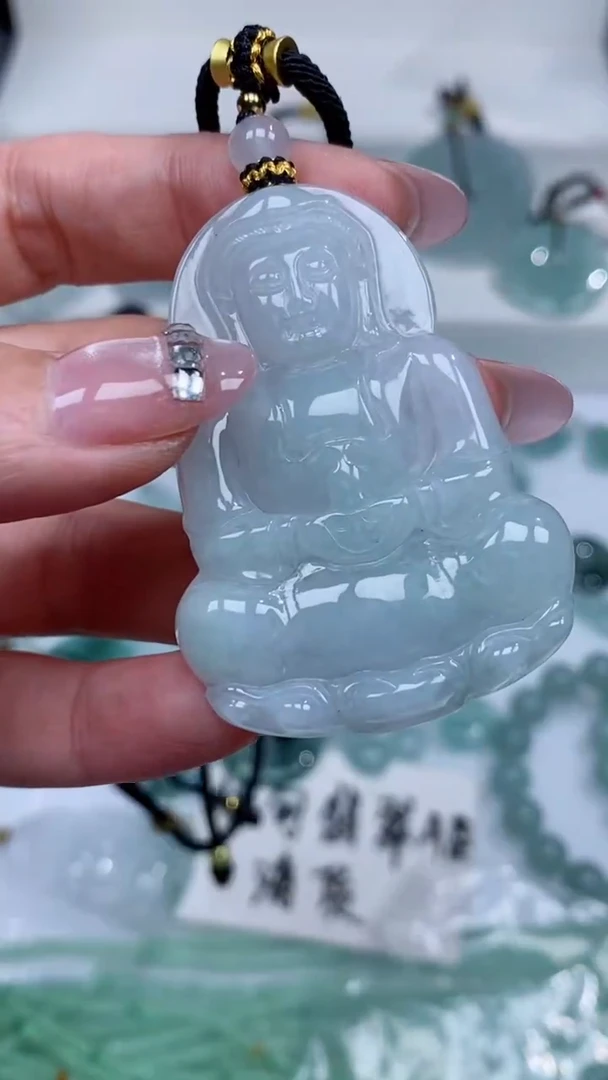 颈饰未镶嵌翡翠吊坠