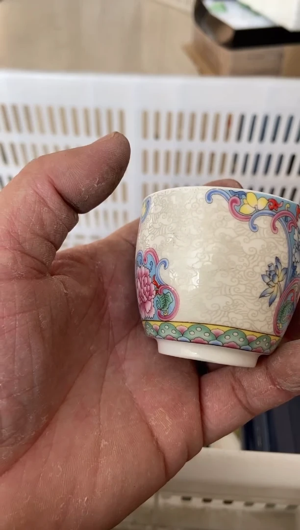杯无运费险有瑕疵的摄影的产品有使用过的痕迹有点脏介意勿拍