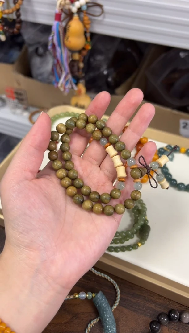 未镶嵌维腊木（绿檀）手串绿檀木竹节设计款双圈[0242]