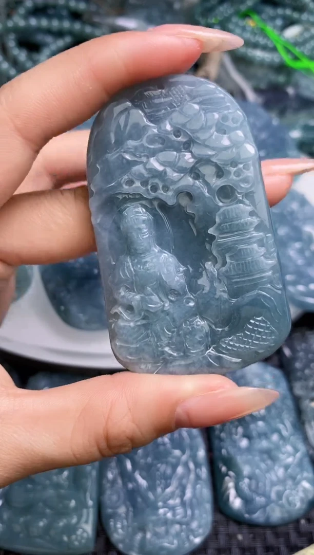 【闪购商品】翡翠颈饰未镶嵌